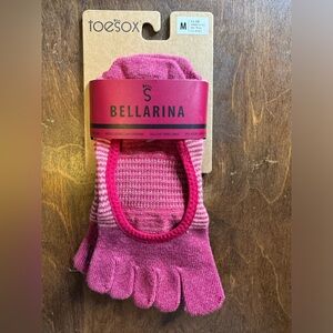 NWT pink Toesox